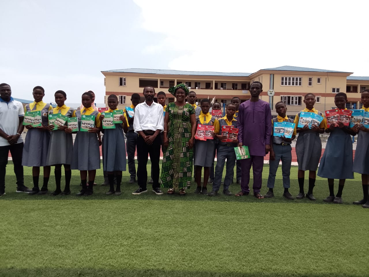 485969926_1110854367719469_4530056618817162336_n